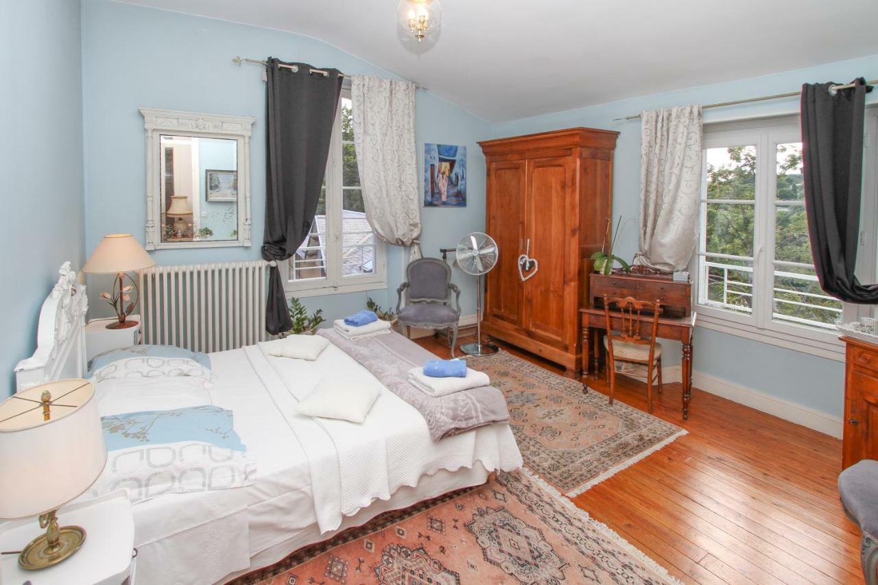 Manoir Des Turets Bed & Breakfast Yvre-l'Eveque Luaran gambar